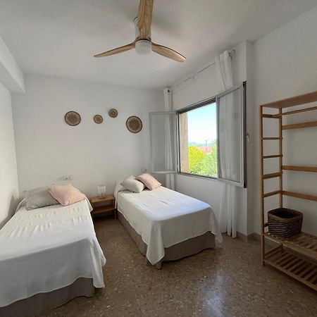 Moderno Apartamento Vacacional Deltebre Esterno foto
