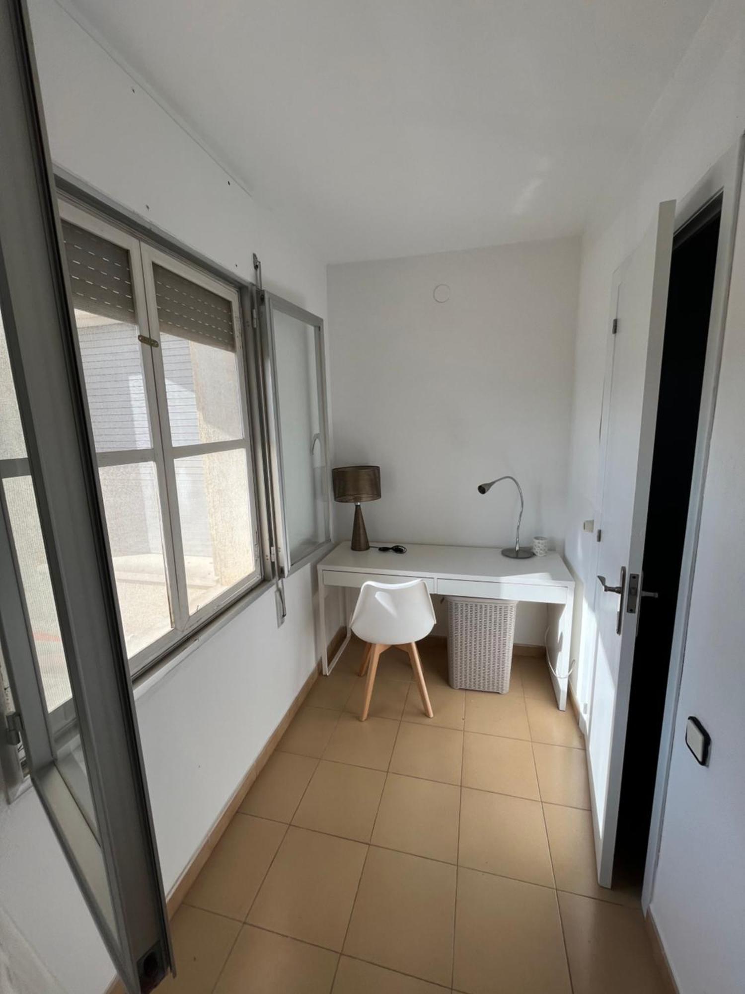 Moderno Apartamento Vacacional Deltebre Esterno foto