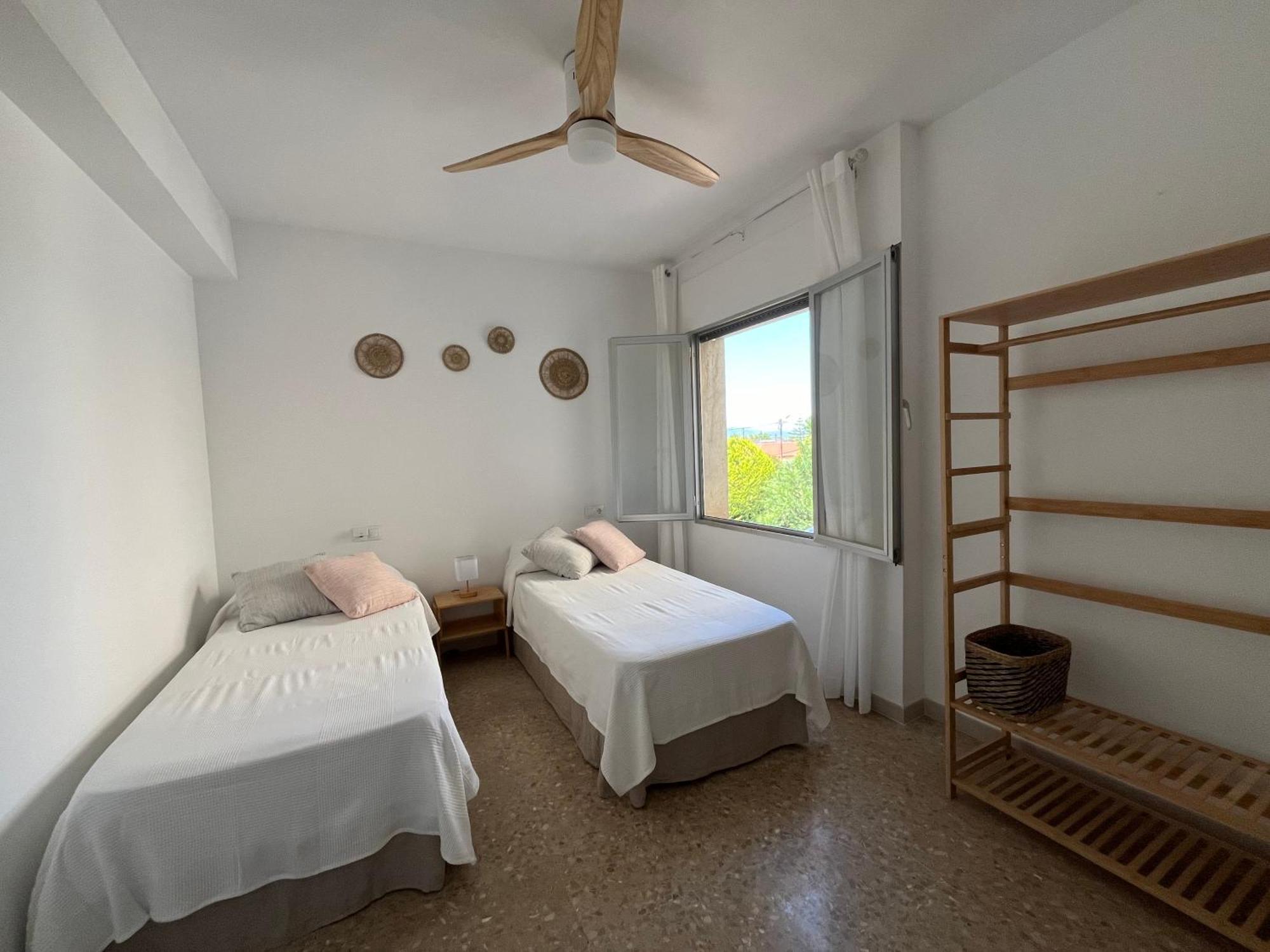 Moderno Apartamento Vacacional Deltebre Esterno foto