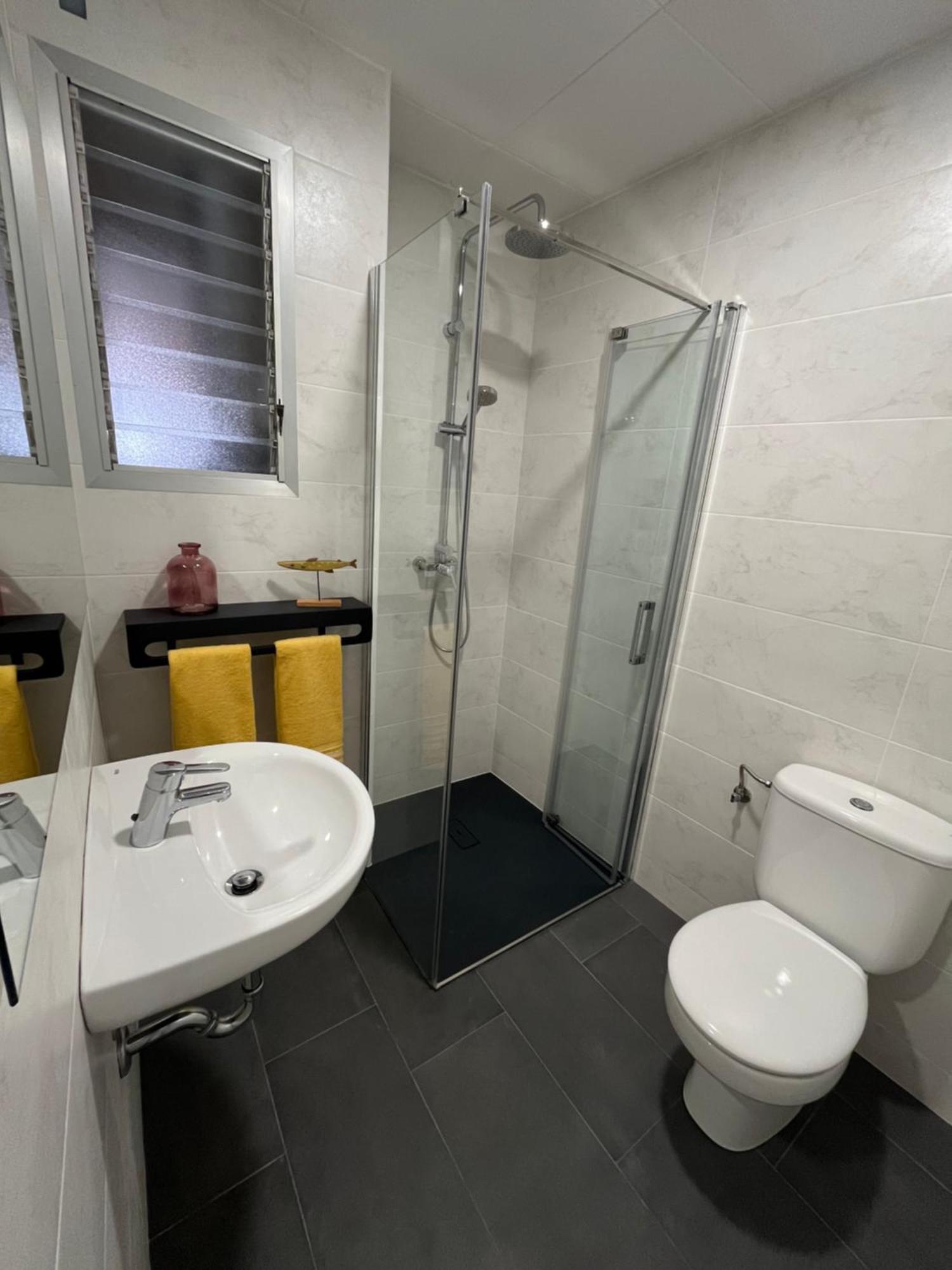 Moderno Apartamento Vacacional Deltebre Esterno foto