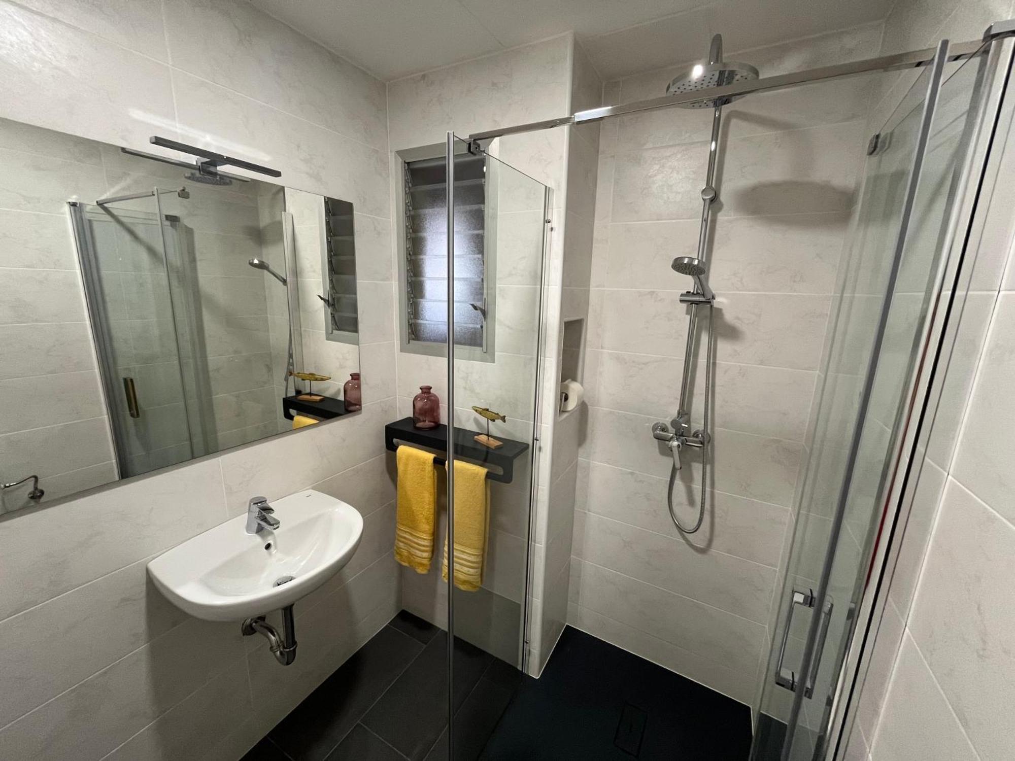 Moderno Apartamento Vacacional Deltebre Esterno foto